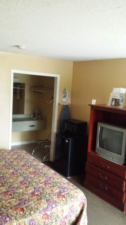 Sunbelt Lodge Motel Abbeville Екстериор снимка